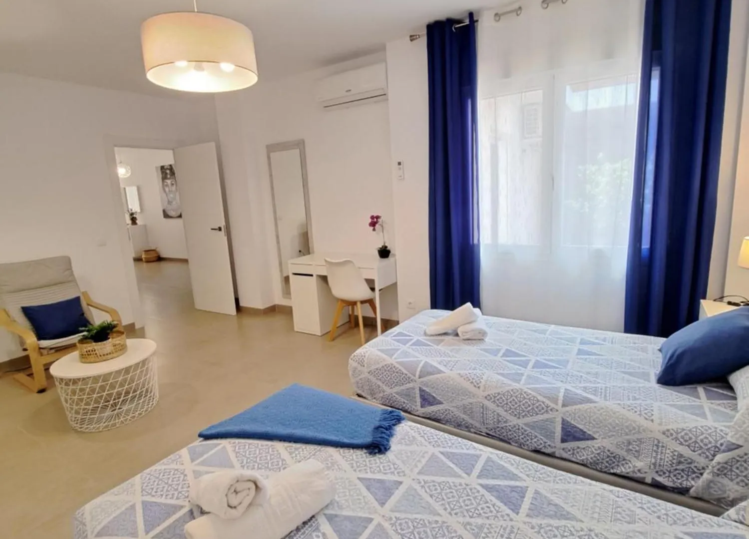 Villa Las Tres J Málaga 0*,  Spanien